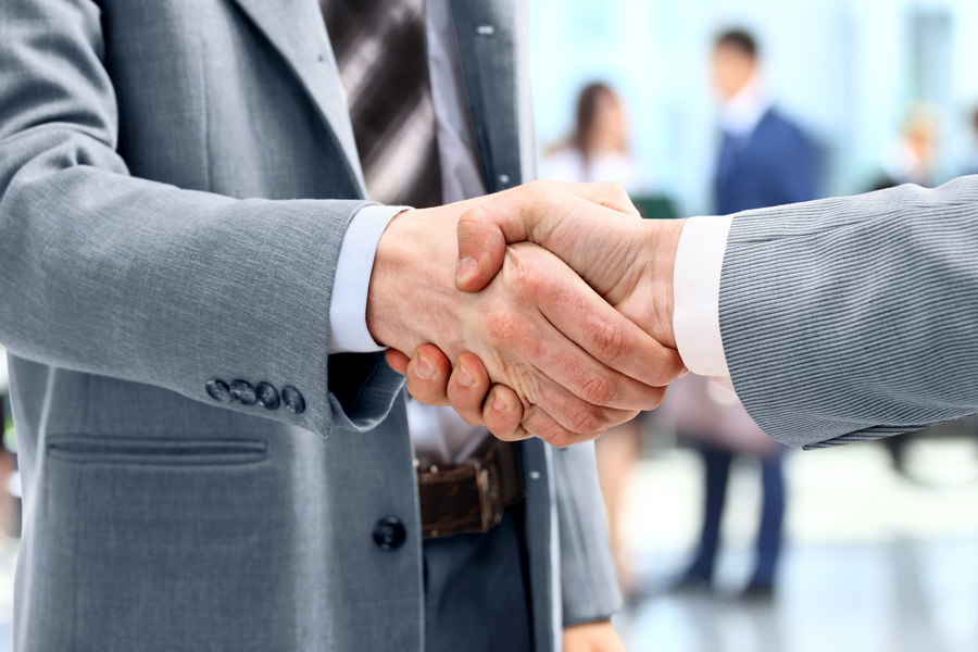 合作共贏:深圳工程糾紛律師探討主包方在分包問題中的法定義務(wù)與支持協(xié)助