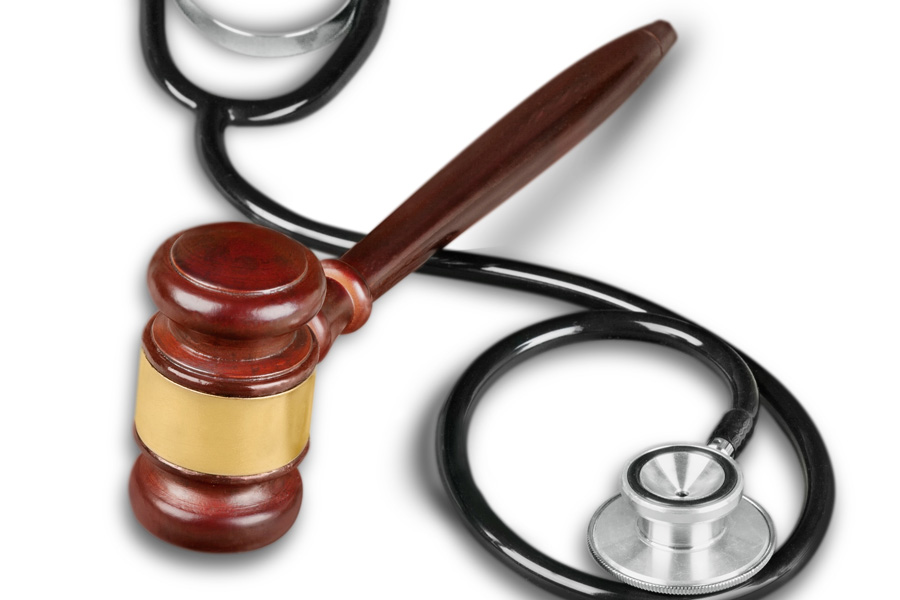 深圳律師咨詢網(wǎng)解讀:網(wǎng)紅強迫志愿者摘口罩事件的法律分析與社會責(zé)任