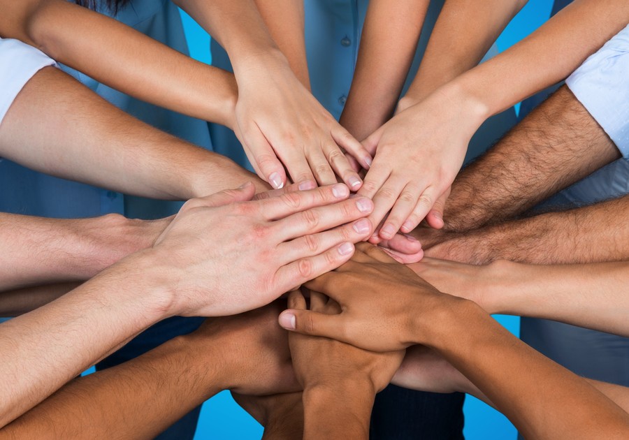 勞務(wù)派遣教師年底績效工資之探析:深圳法律咨詢網(wǎng)視角下的法律考量