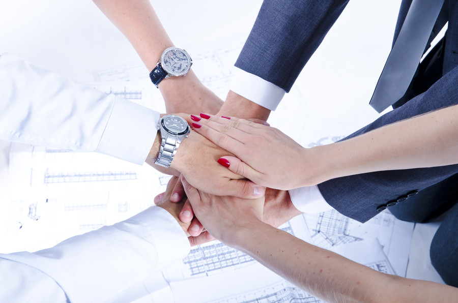 房產(chǎn)交易黃金時(shí)刻:深圳律師事務(wù)所在您身邊