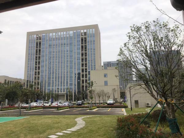 深圳刑事事務(wù)律師來講講經(jīng)濟(jì)詐騙犯罪的性質(zhì)判別刑事還是民事