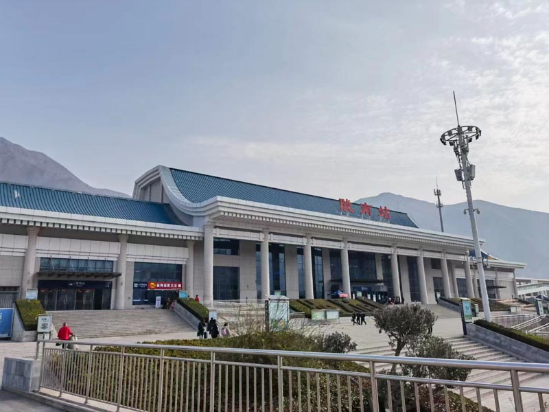 福田刑事律師告訴你證人出庭作證的全部范圍是什么？