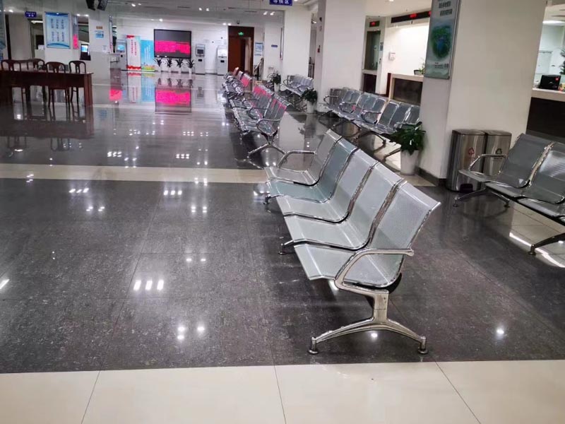 深圳貨款糾紛律師來(lái)講講民間借貸不還能否向法院起訴強(qiáng)制執(zhí)行