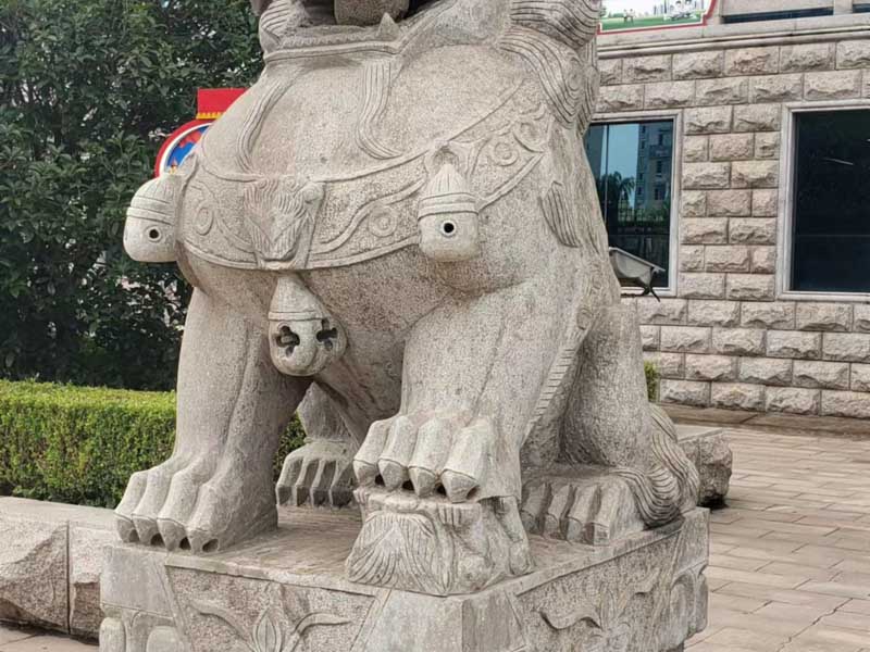 買的房子登記在孩子名下的，離婚時怎么分？深圳知名婚姻律師為您講解