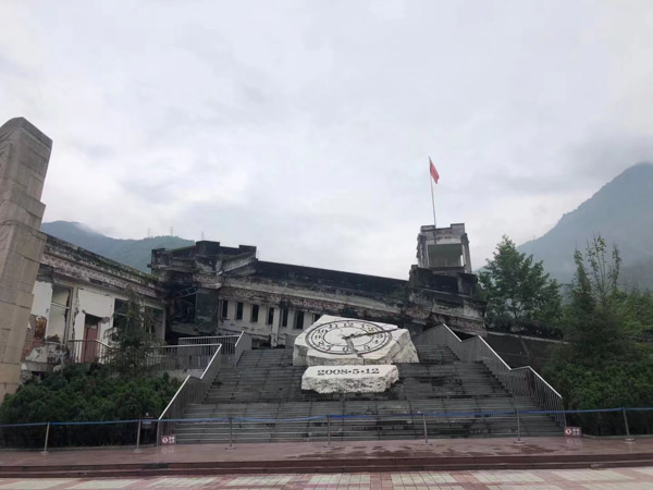 2023年職務(wù)犯罪減刑新規(guī)定的適用及案例分析怎樣？深圳刑事知名律師來(lái)回答