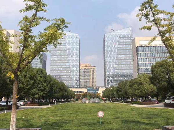 深圳著名律師來(lái)講講房產(chǎn)糾紛訴訟雙方的權(quán)利義務(wù)及相關(guān)法律規(guī)定