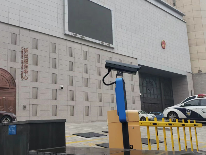 深圳律師咨詢網(wǎng)來(lái)講講員工手冊(cè)能否作為解除勞動(dòng)合同的依據(jù)