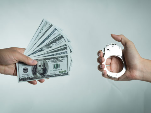 農(nóng)科中心律師疑惑女護士如何步步成為派出所長 農(nóng)科中心律師疑惑女護士如何步步成為派出所長