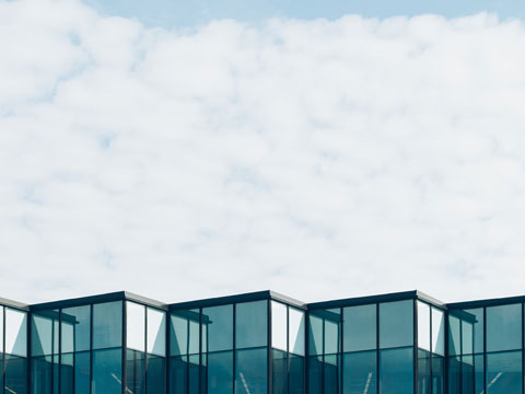 深圳羅湖律師咨詢(xún)天花板漏水究竟該誰(shuí)賠